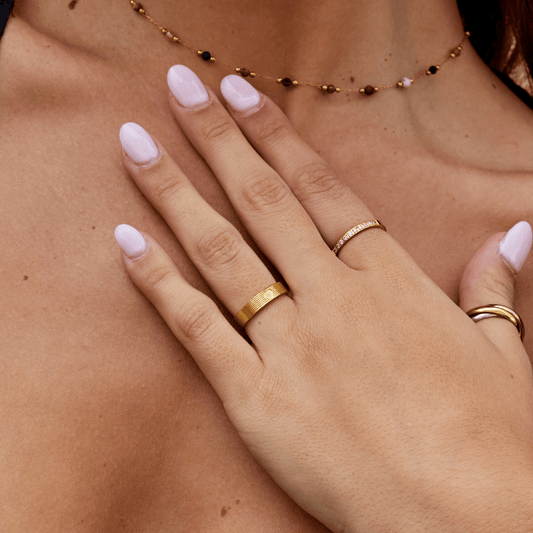 Soleil Gold Band Ring Alma