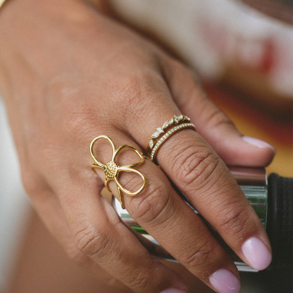 18K Gold Mia Kristall Ring Alma