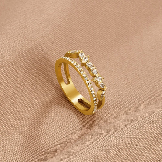 18K Gold Mia Kristall Ring Alma