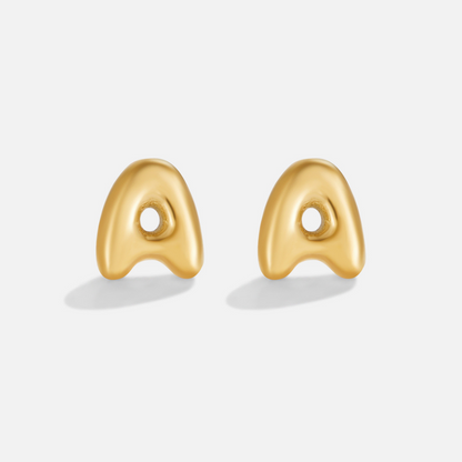 Gold Bubble Buchstaben Ohrringe Alma