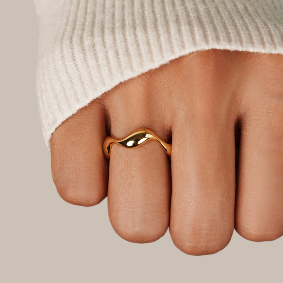 18K Gold Welle Ring Alma