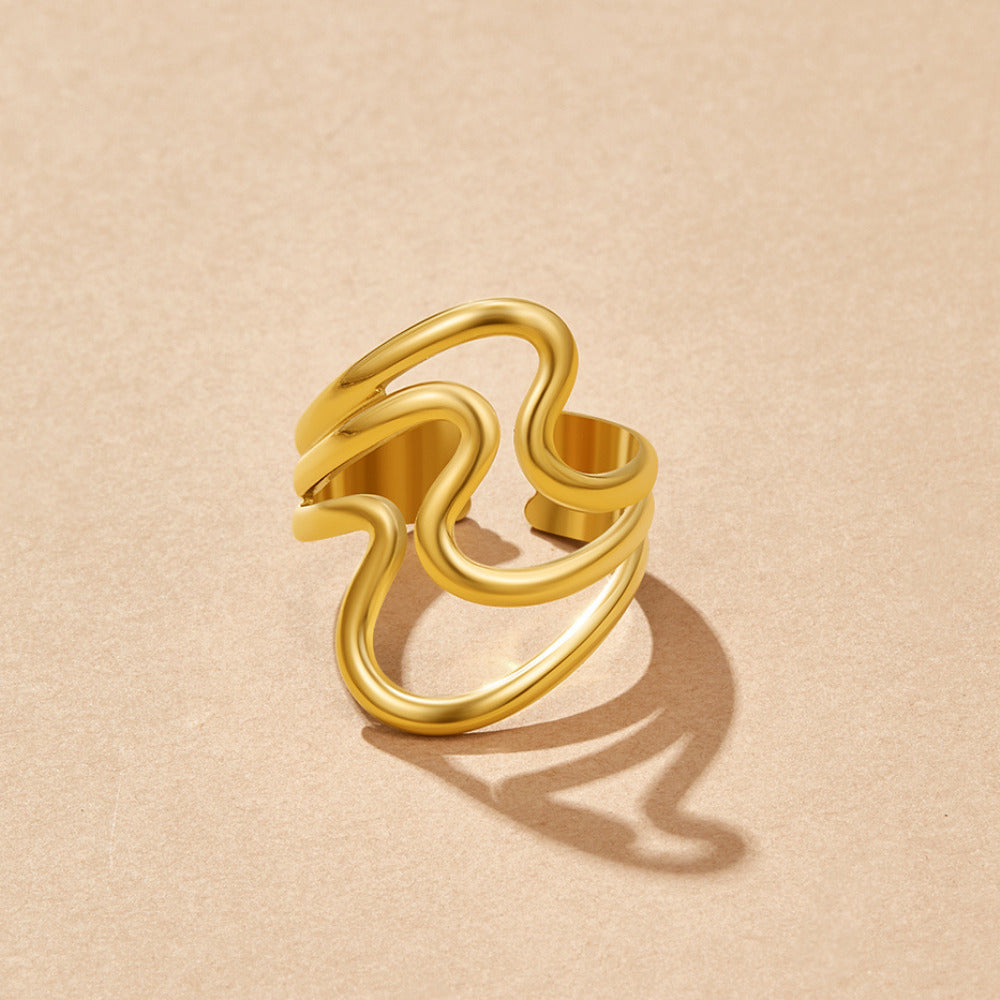 Golden Waves Wrap Ring Alma