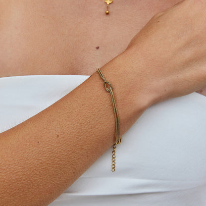 Knotted Gold Ketten Armband Alma