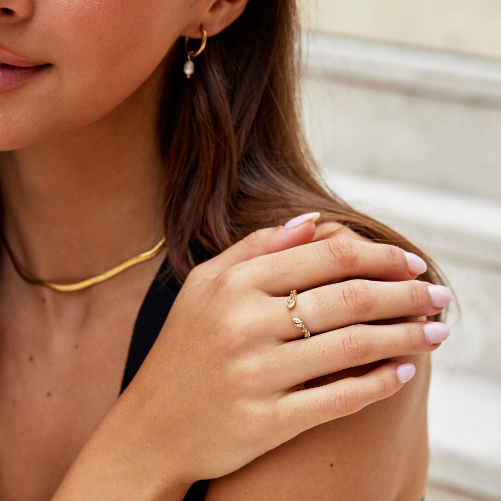 Lily Kristall Gold Vine Ring Alma