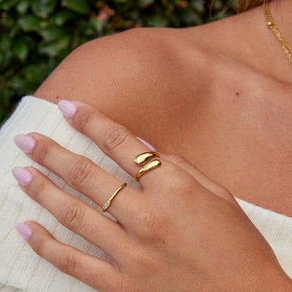 Raven Gold Wrap Ring Alma