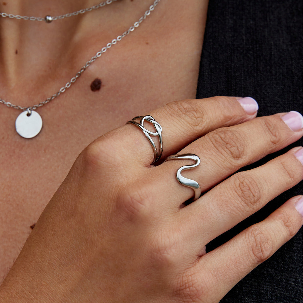 Silber Liebe Knot Ring Alma