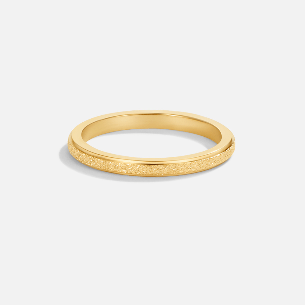 Amelia Gold Band Ring Alma