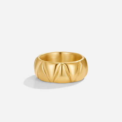 Anika Chunky Goldring Alma