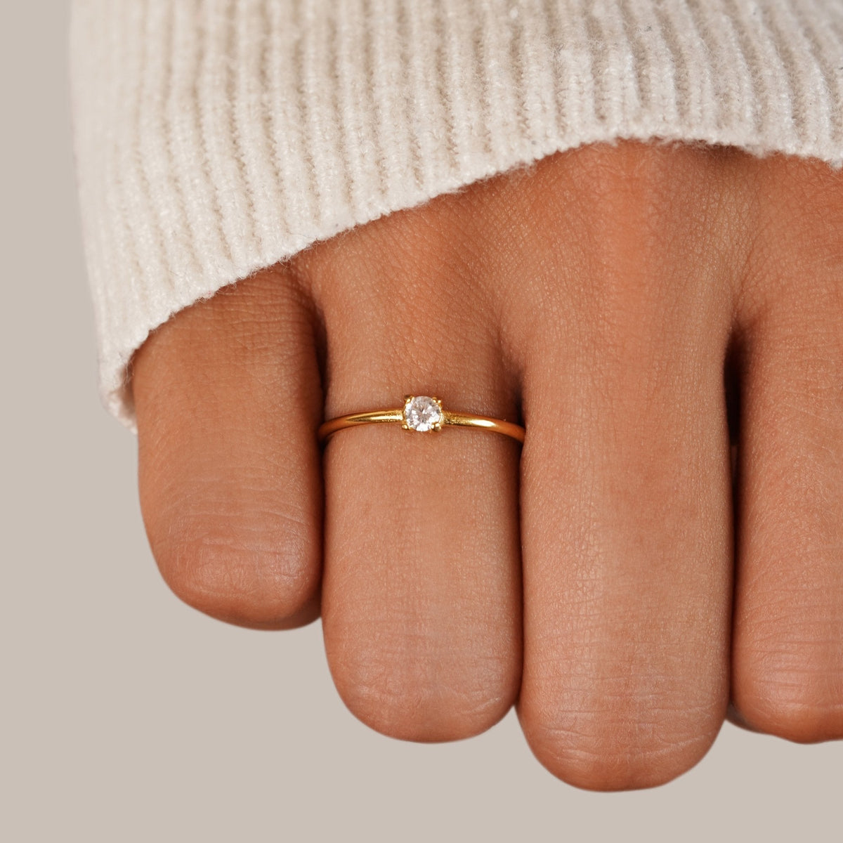 April Geburtsstein 18K Goldring Alma