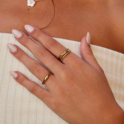 Ara Gedreht Crossed Ring Alma