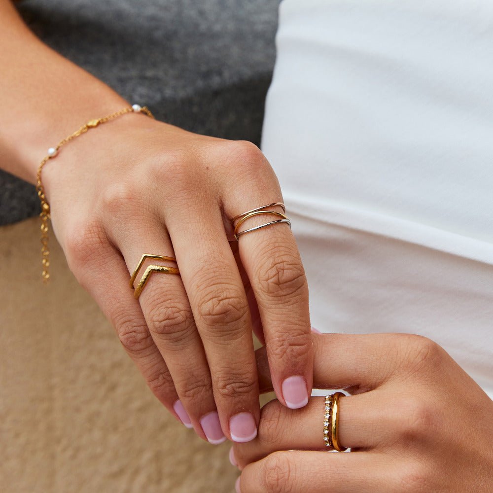 Ayla Three Toned Mehrlagige Ring Alma