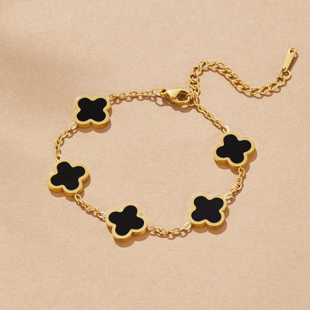 Black Klee Armband Alma