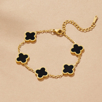 Black Klee Armband Alma