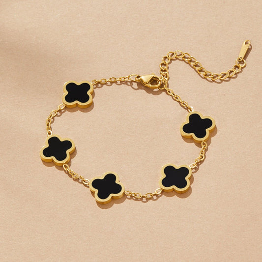 Black Klee Armband Alma