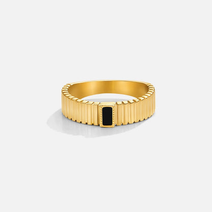 Black Kristall Ribbed Ring Alma