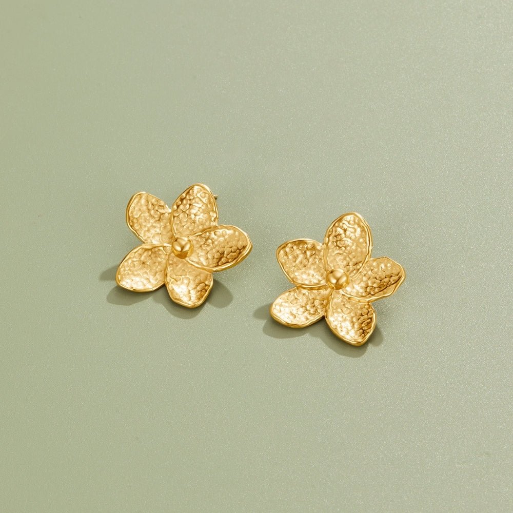 Blooming Gold Blumen Ohrringe Alma