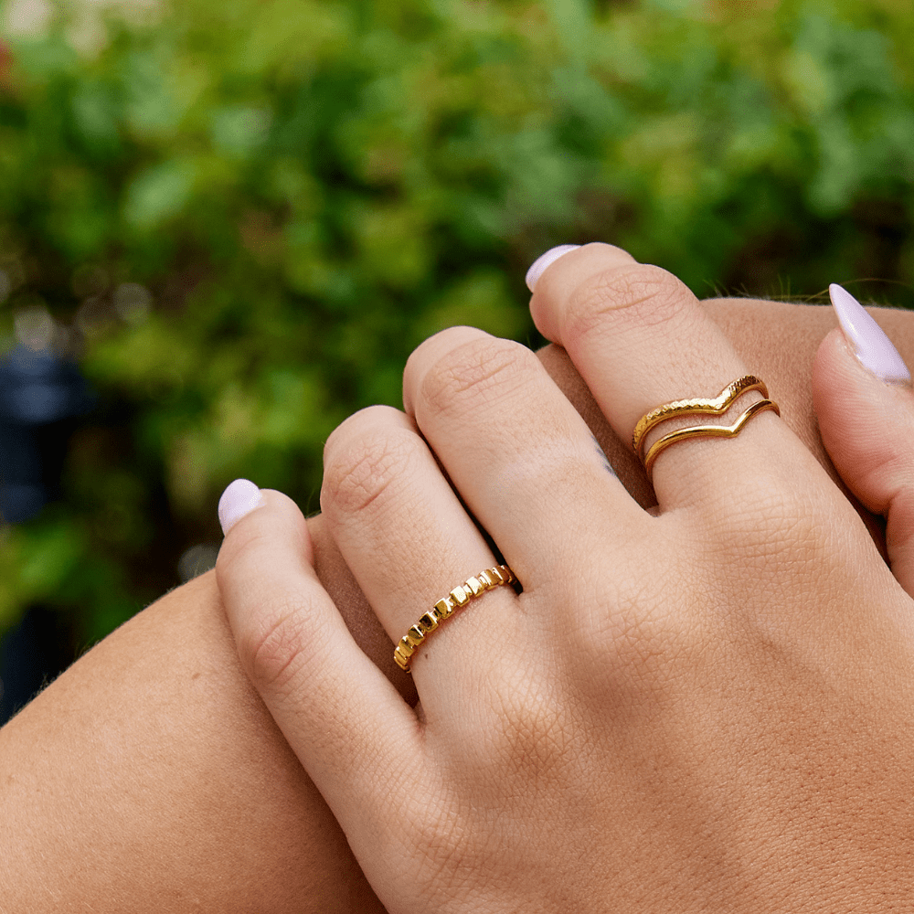 Callie Gold Band Ring Alma
