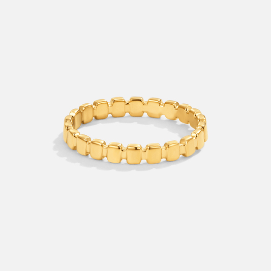 Callie Gold Band Ring Alma