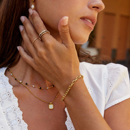 Cami Knotted Glieder Armband Alma