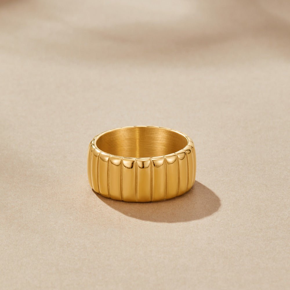 Chunky Calira Goldring Alma