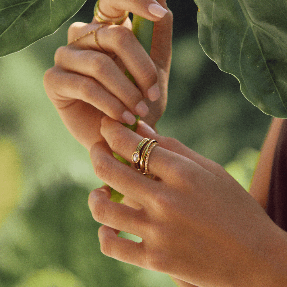 Chunky Perlen 18K Goldring Alma