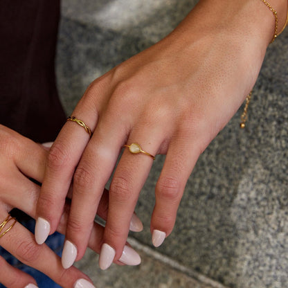 Clara Teardrop Stein Ring Alma