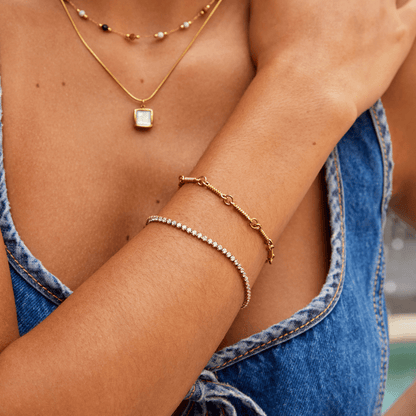 Cordelia Gold Tennis Armband Alma