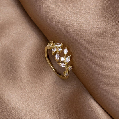 18K Gold Kristall Vine Ring Alma