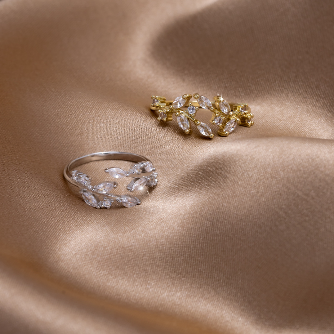 18K Gold Kristall Vine Ring Alma