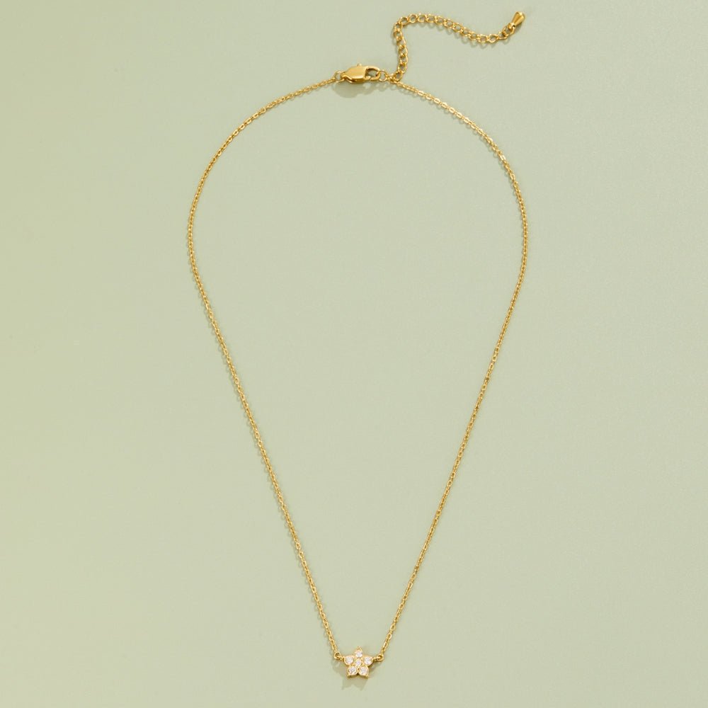 Elara Kristall Bloom Goldhalskette Alma