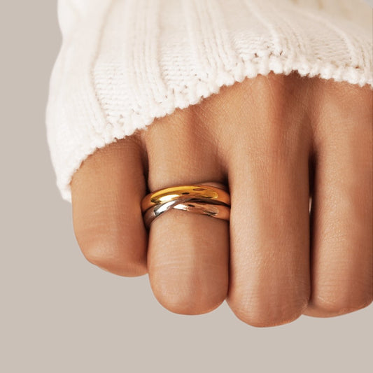 Elena Three-Toned Loop Ring Alma