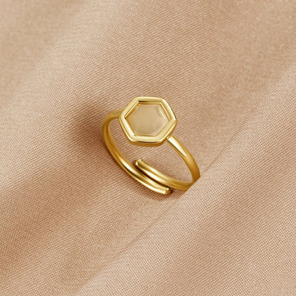 Ember Stein Goldring Alma