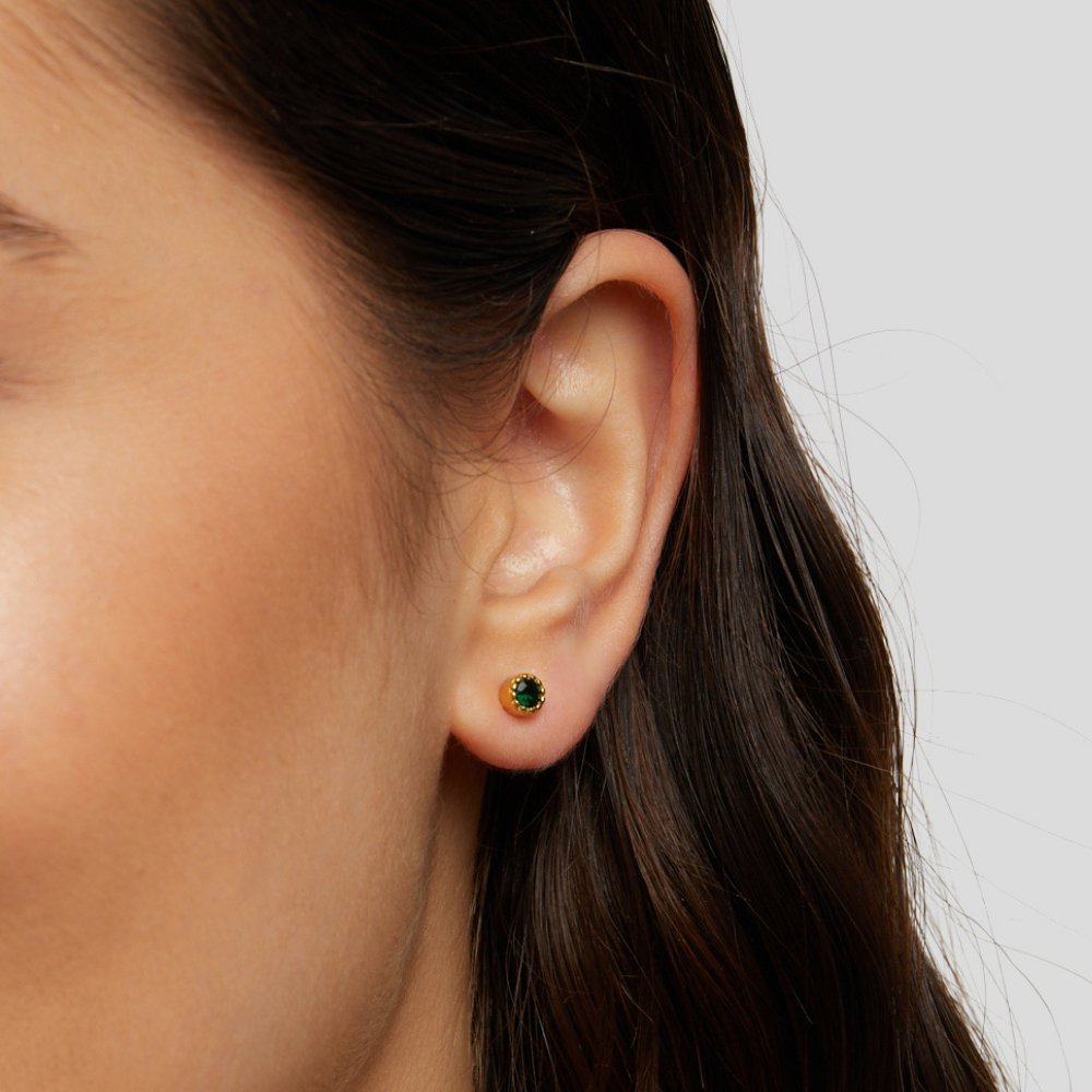 Smaragd Green Stecker Ohrringe Alma