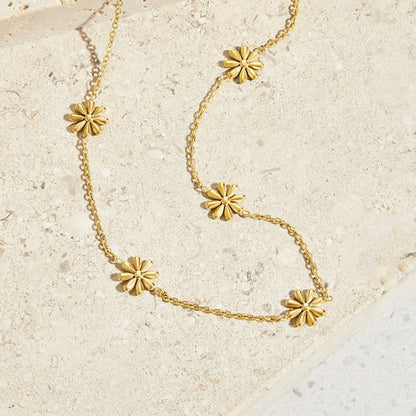 Blumen Power 18K Goldhalskette Alma