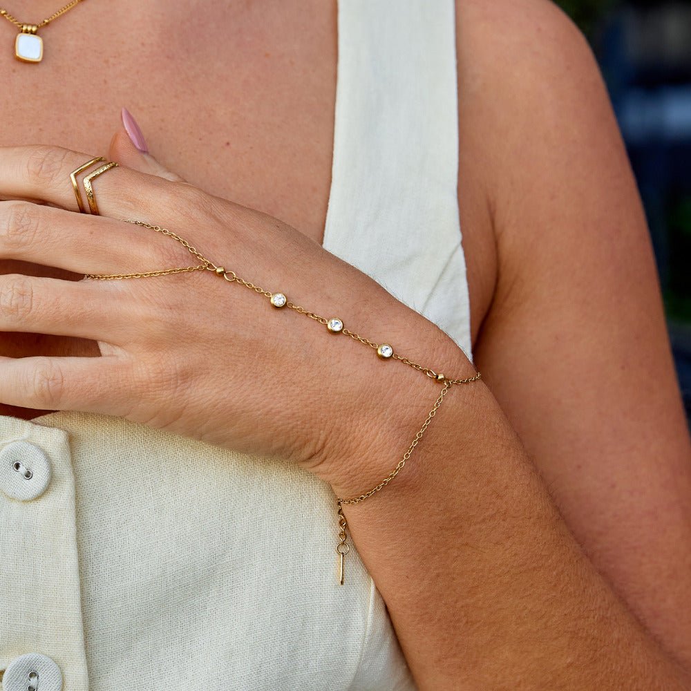 Freya Kristall Hand Ketten Armband Alma
