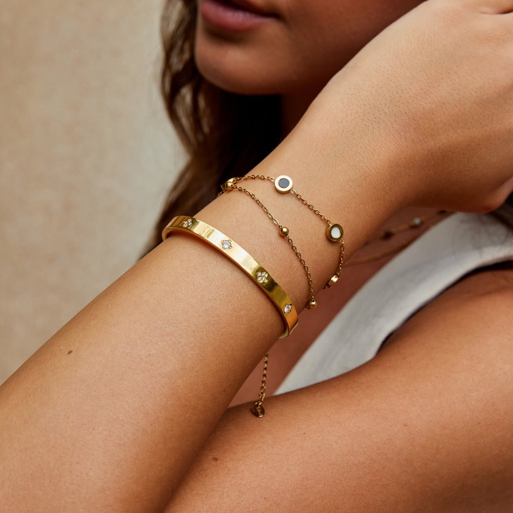 Gold Klee Armreif Alma