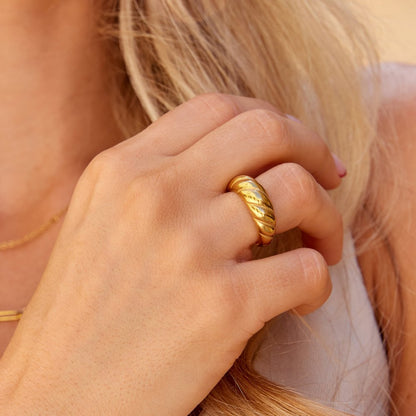 Gold Croissant Ring Alma