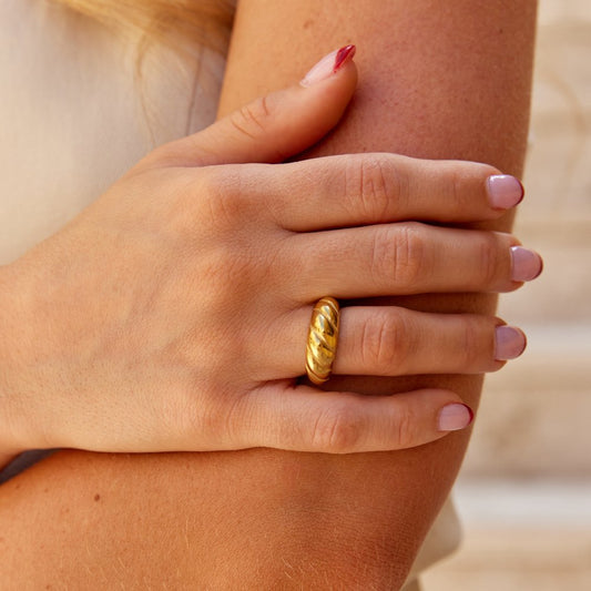 Gold Croissant Ring Alma