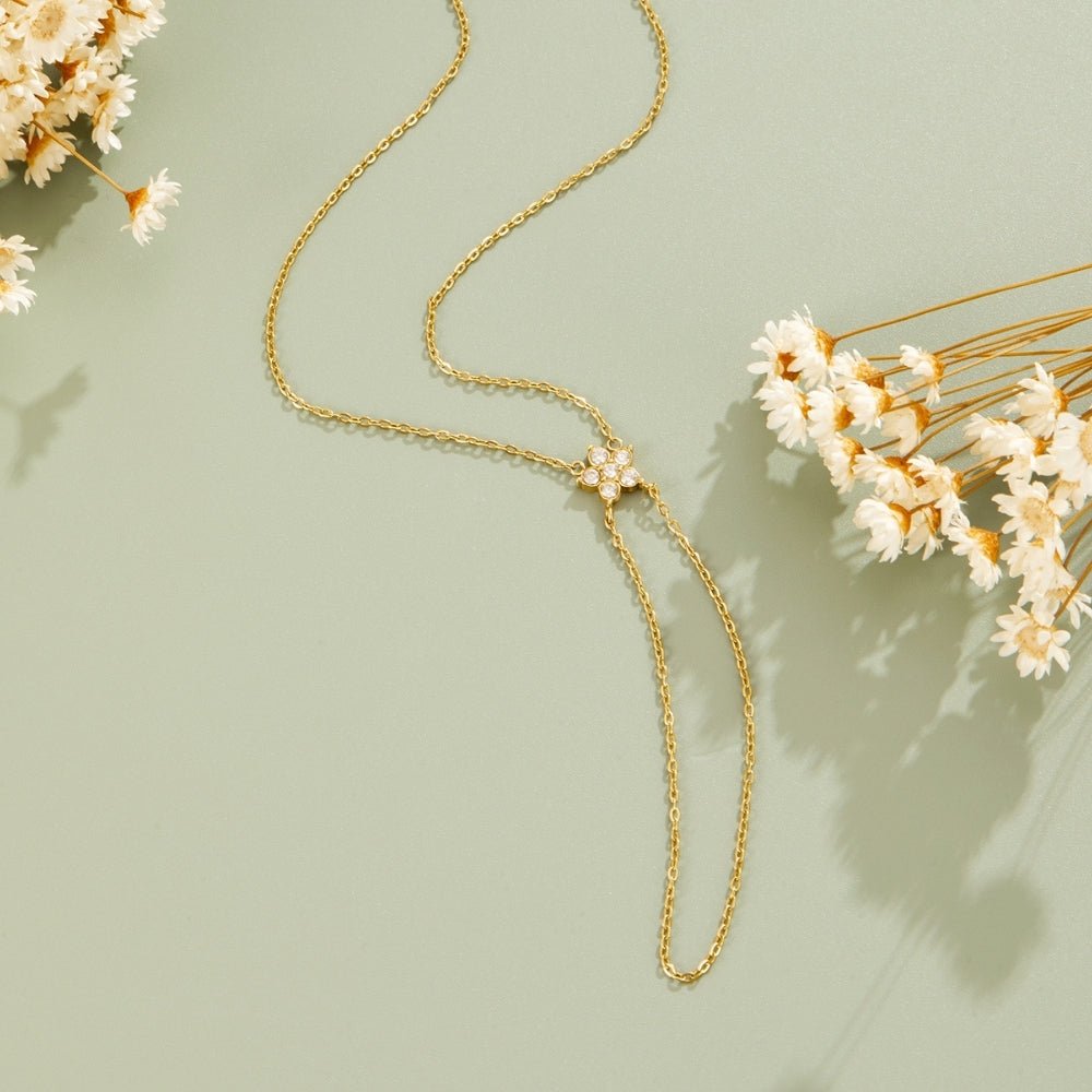 Gold & Kristall Bloom Lariat Armband Alma