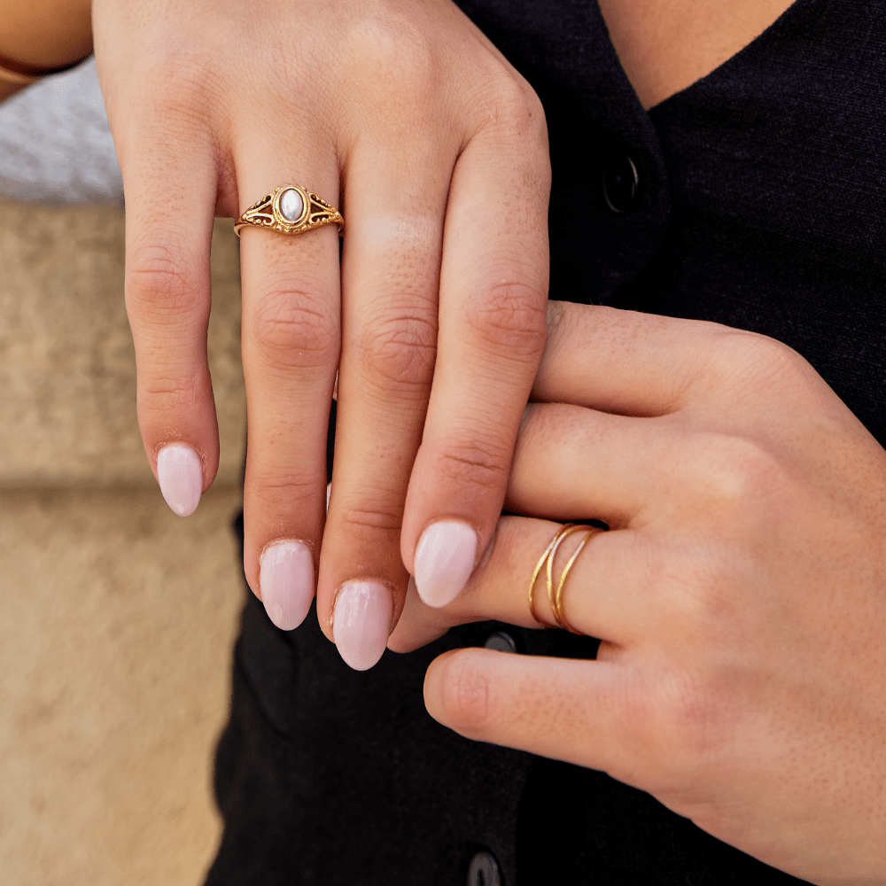 Gold Unendlichkeits Loop Ring Alma