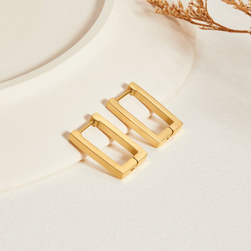 Gold Rectangle Creolen Ohrringe Alma