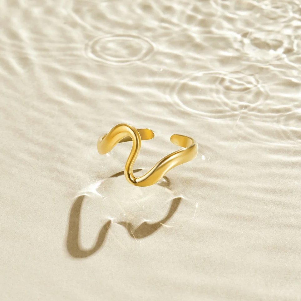 Gold Welle Ring Alma