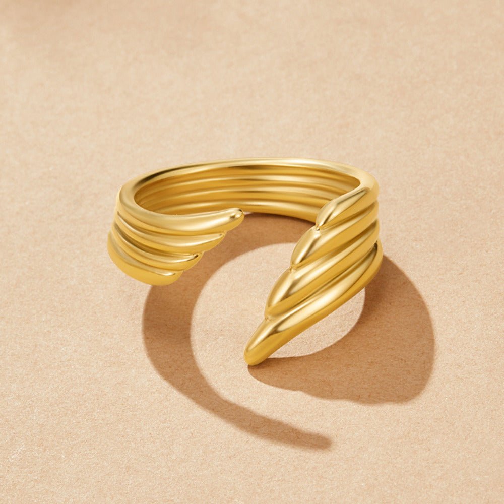 Golden Angel Wing Wrap Ring Alma
