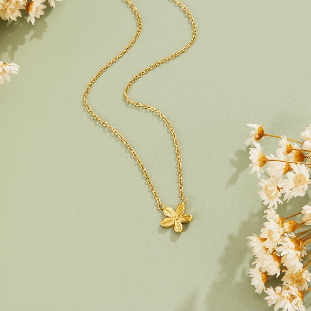 Golden Blossom Pendant Halskette Alma