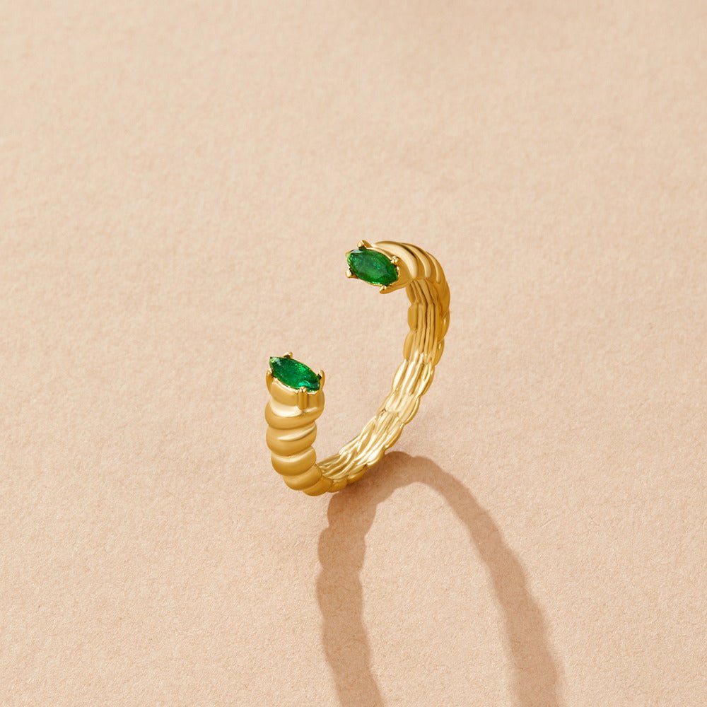 Green Smaragd Cuff Ring Alma