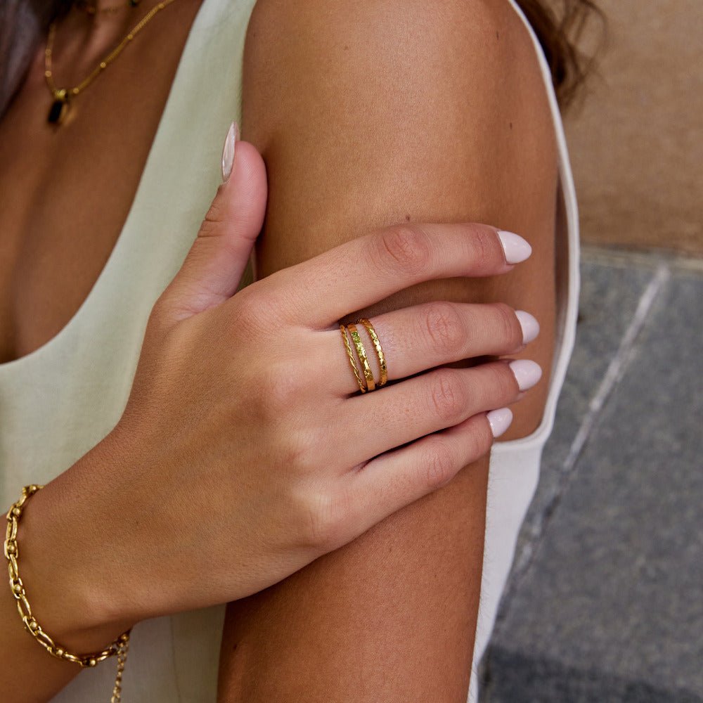 Hella Gold Gestapeltes Ring Set Alma