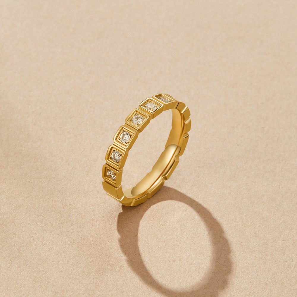 Hera Gold Kristall Ring Alma