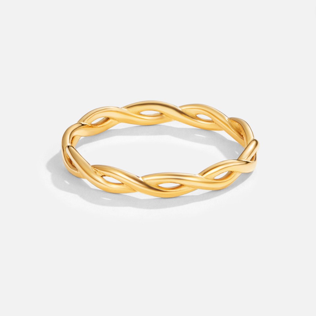 Unendlichkeits 18K Gold Twist Ring Alma