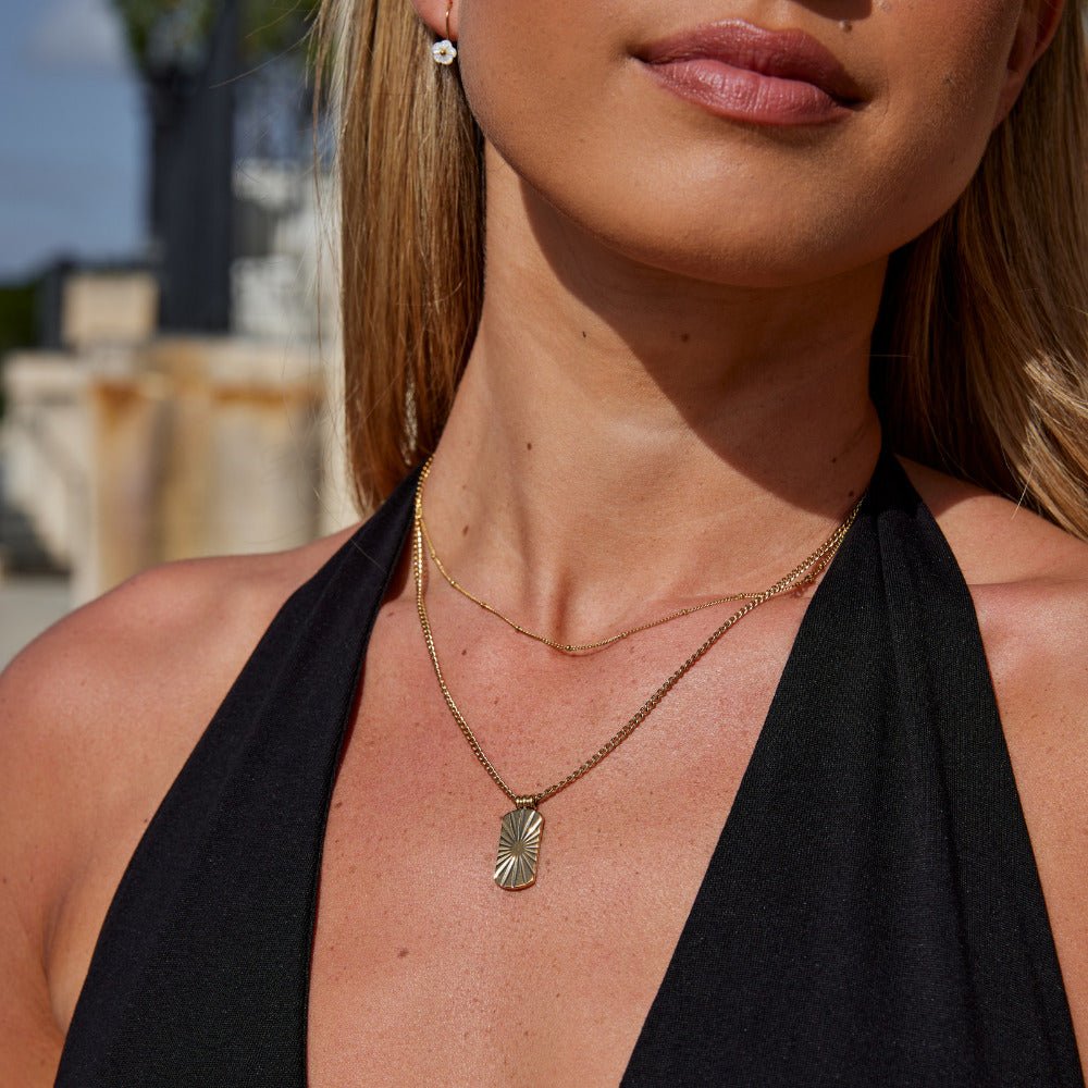 Kiya Gold Pendant Halskette Alma