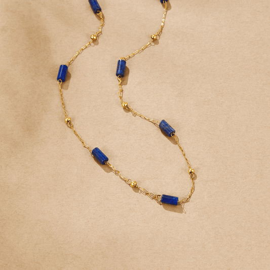 Lapiz Lazuli Perlenhalskette Alma